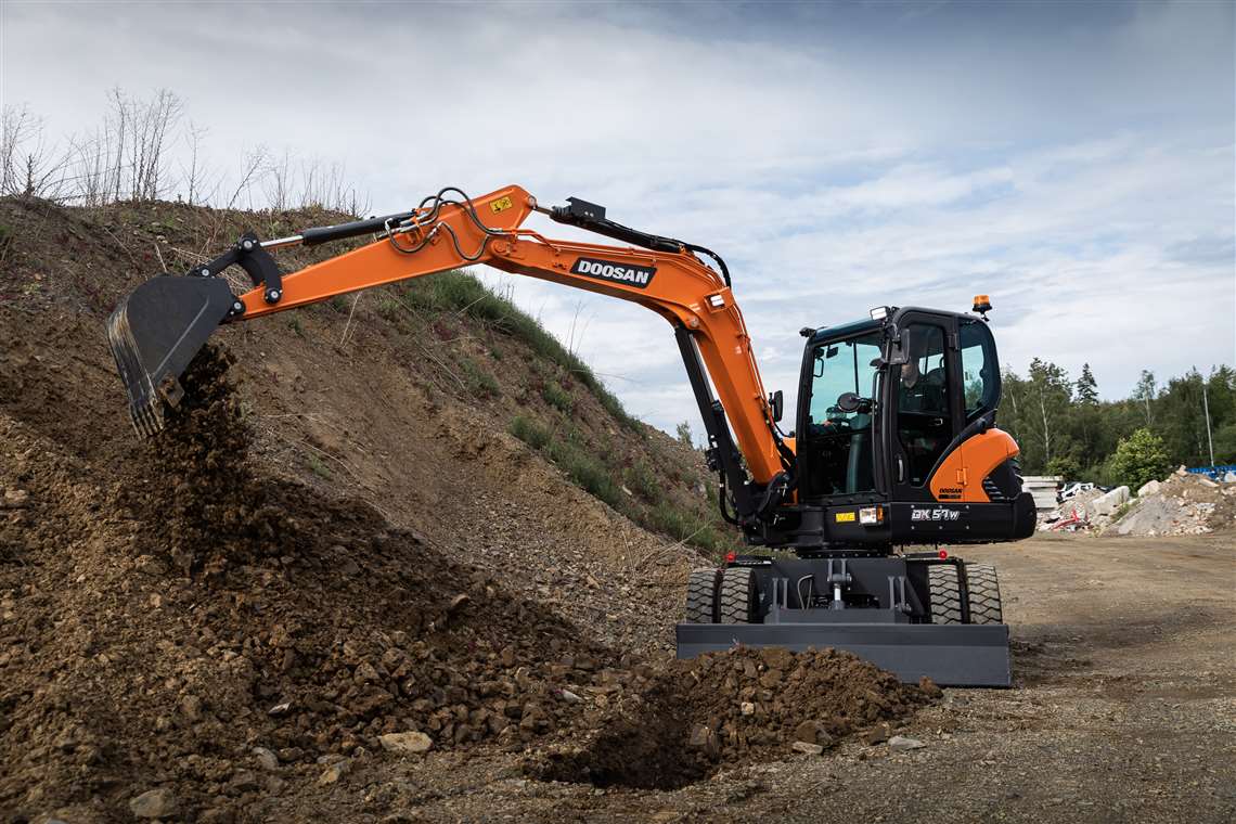 Doosan's DX57W-7 Stage V wheeled excavator