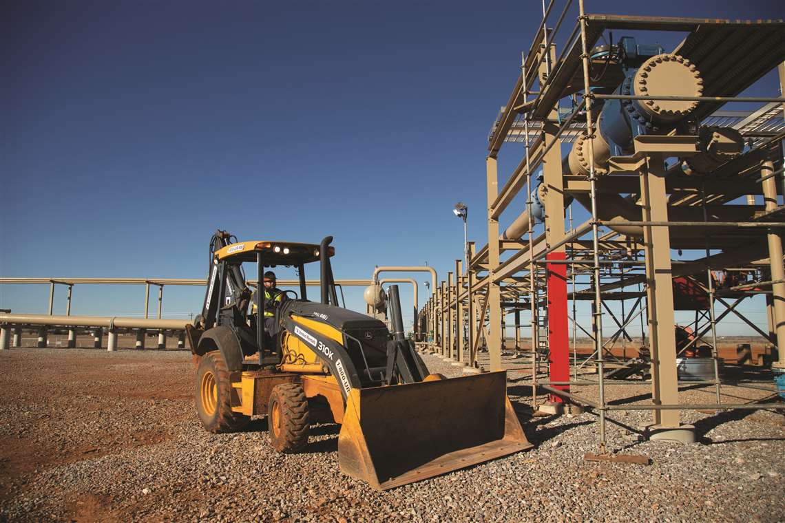 Wheeled loader offered by United Rentals