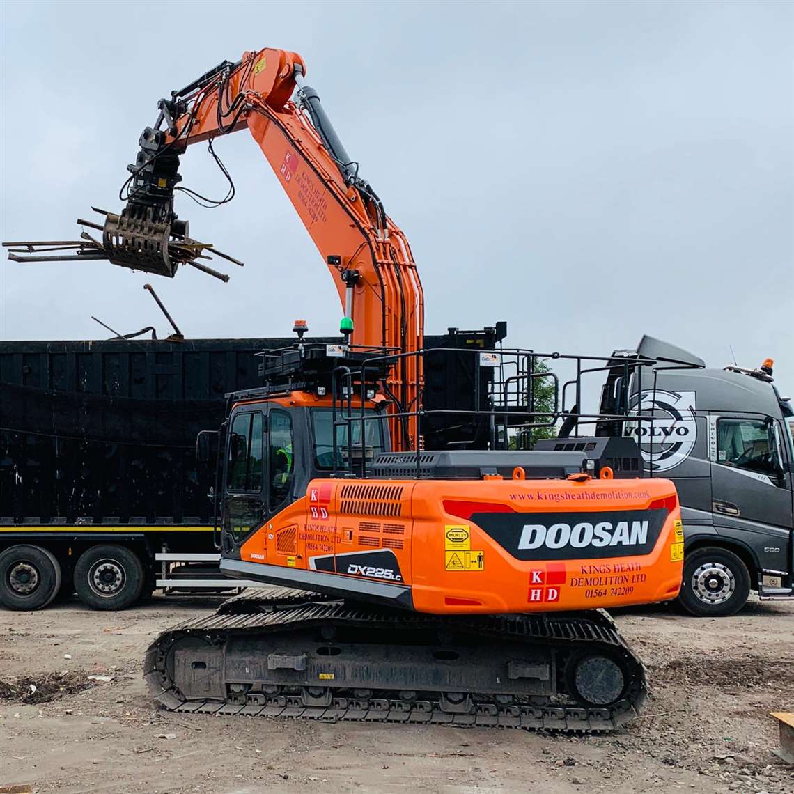 Kings Heath Demolition's new Doosan DX225LC-5 excavator