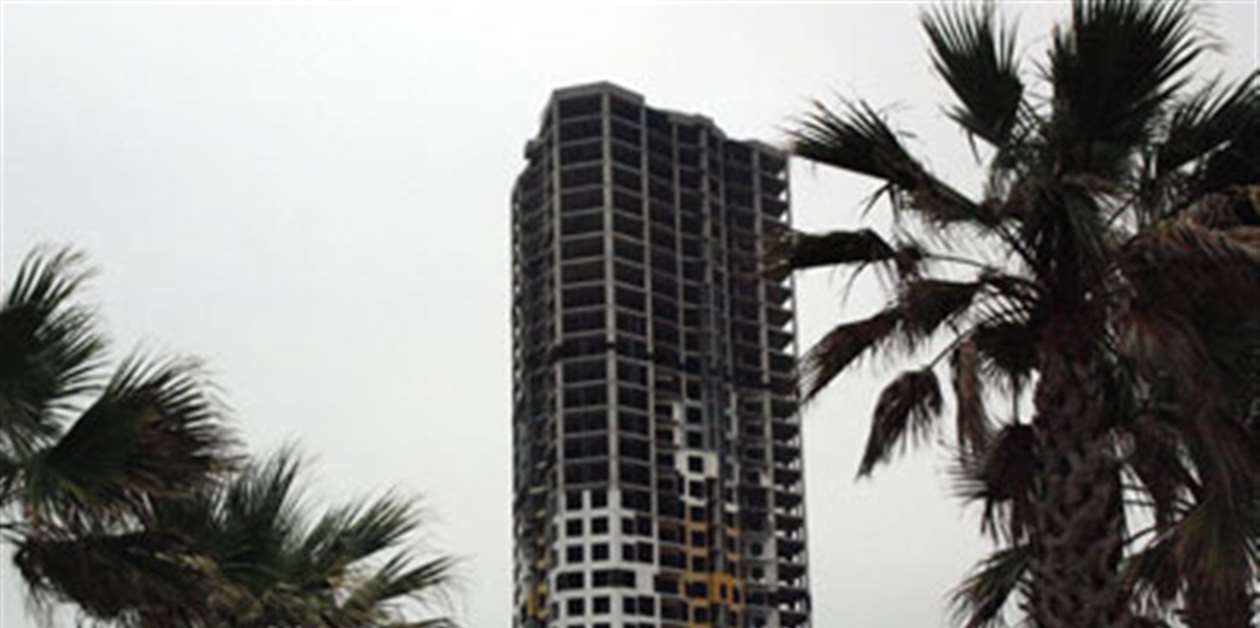 Setting the record CDi implodes Ocean Tower on South Padre Island
