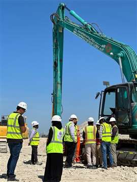 City inspectors visit demolition company sites in Abu Dhabi