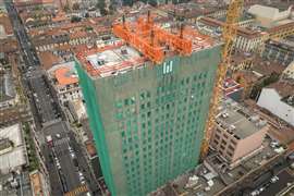 The Hotel Michelangelo in Milan, central tower structure with Despe's TDW system installed