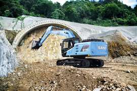 Escavadeira elétrica SY215E da Sany (Imagem: Sany)