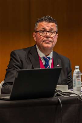 Corrigan hablando en la Convención Anual 2025 de la NFDC en Dubrovnik. (Foto: NFDC)