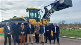 From left to right: Vincent Larrochette (Roger Martin Group); Humbert Duchon (Roger Martin  Group); Vincent Martin (Roger Martin  Group); Stéphane Malecot (Kleber Malecot); Davy Guillemard (Volvo Construction Equipment France); Fabrice Hardy (Kleber Malecot); Patrice Poirel (Kleber Malecot) and Romain Thevenard (Roger Martin Group).
