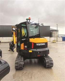 Rearview cameras and travel alarms are standard on Yuchai Equipment’s U60
