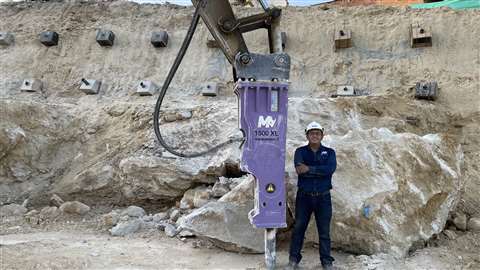 Mazio 1500XL Hydraulic Breaker