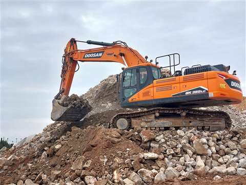 IMEE's Doosan DX380LC-7 excavator on site