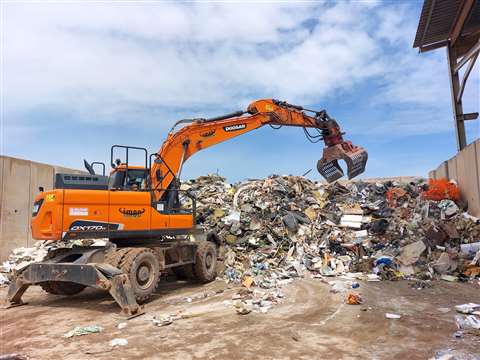 IMEE's existing Doosan DX170W-5 excavator on site