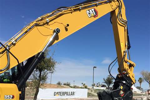 US debut for Caterpillar 352 Straight Boom