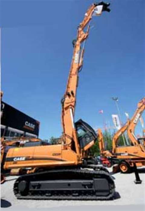 This prototype high reach carries the first Case designed and built boom