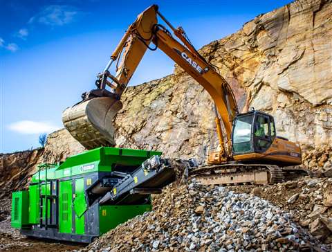 Bison 160 Hybrid Hook-lift, Quarry 2020 (1) web